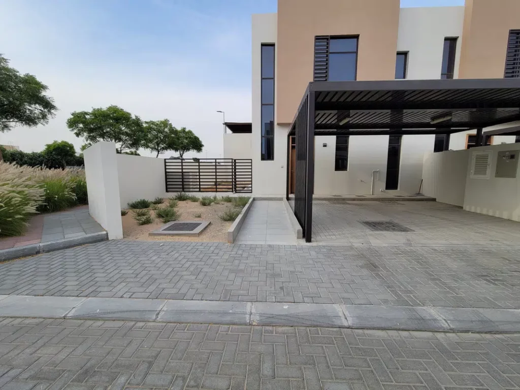 Villa for rent in Nasma Residence