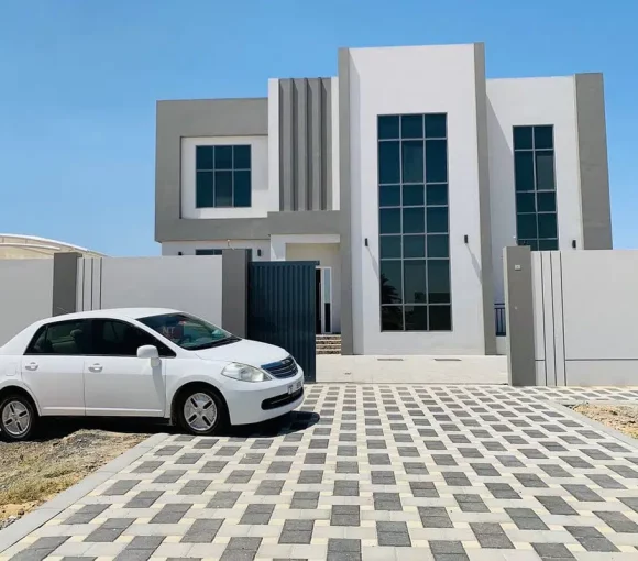 Villa for rent in Al Gharayen